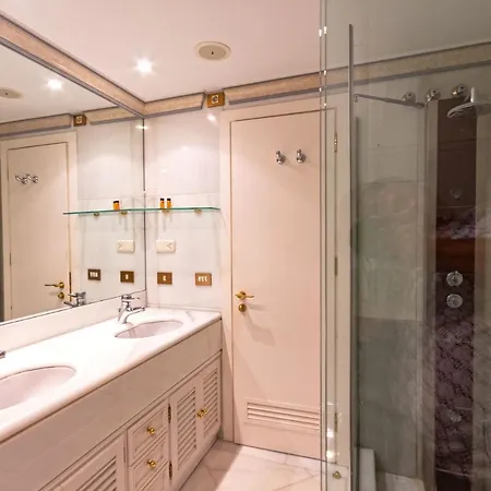 Granados Puerto Banus Marbella