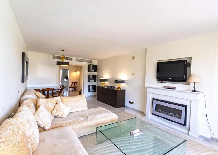 Апартаменты Granados Puerto Banus *